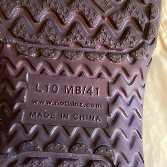 Nothinz Adult Clogs Purple - Picture 11 of 12